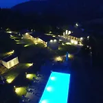 Borgo Rossi * La Strada
