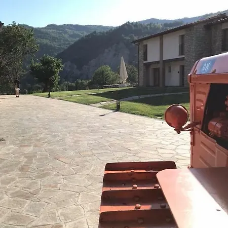 Borgo Rossi * La Strada