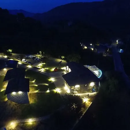 ファームステイ Borgo Rossi La Strada