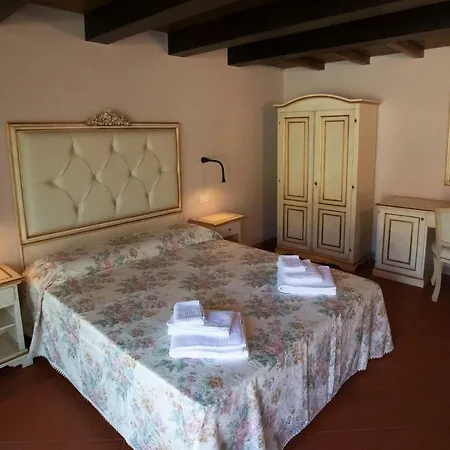 Farm stay Borgo Rossi La Strada