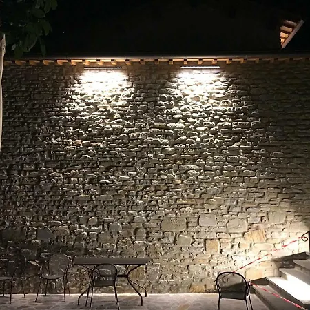 Borgo Rossi * La Strada