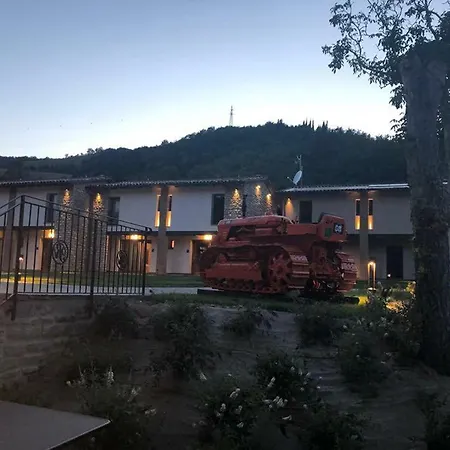 Borgo Rossi * La Strada