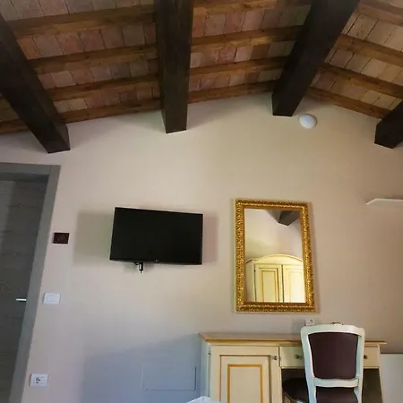 Borgo Rossi ファームステイ