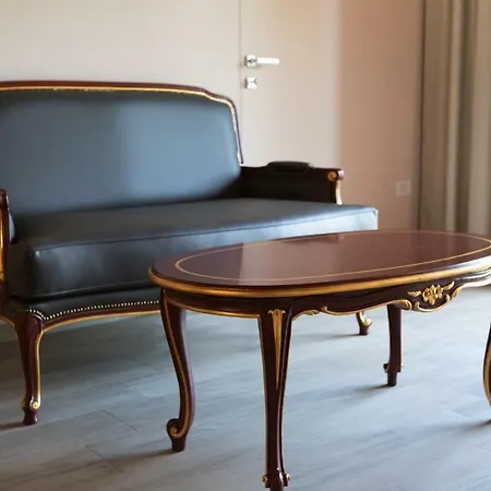 Borgo Rossi Farm stay *