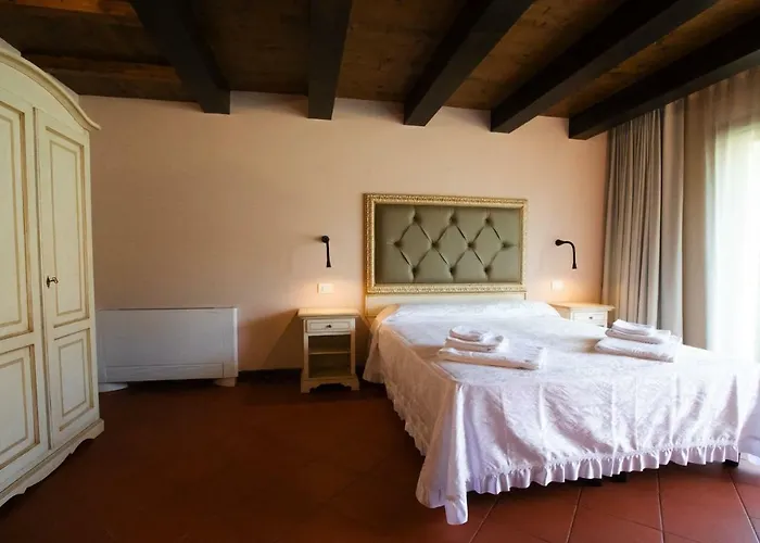 Borgo Rossi Alloggio per agriturismo