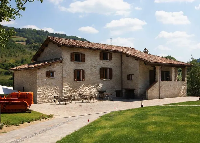 Borgo Rossi * La Strada