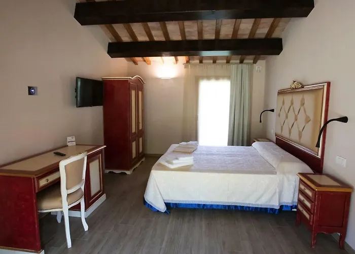 Alloggio per agriturismo Borgo Rossi *